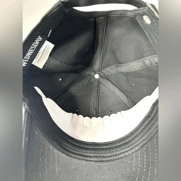 Wednesday - Nightshade  Society Hat - BNWT 🪦💀 - Picture 4 of 8